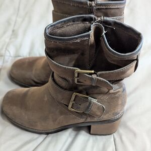 Sonoma Dark Brown Boots